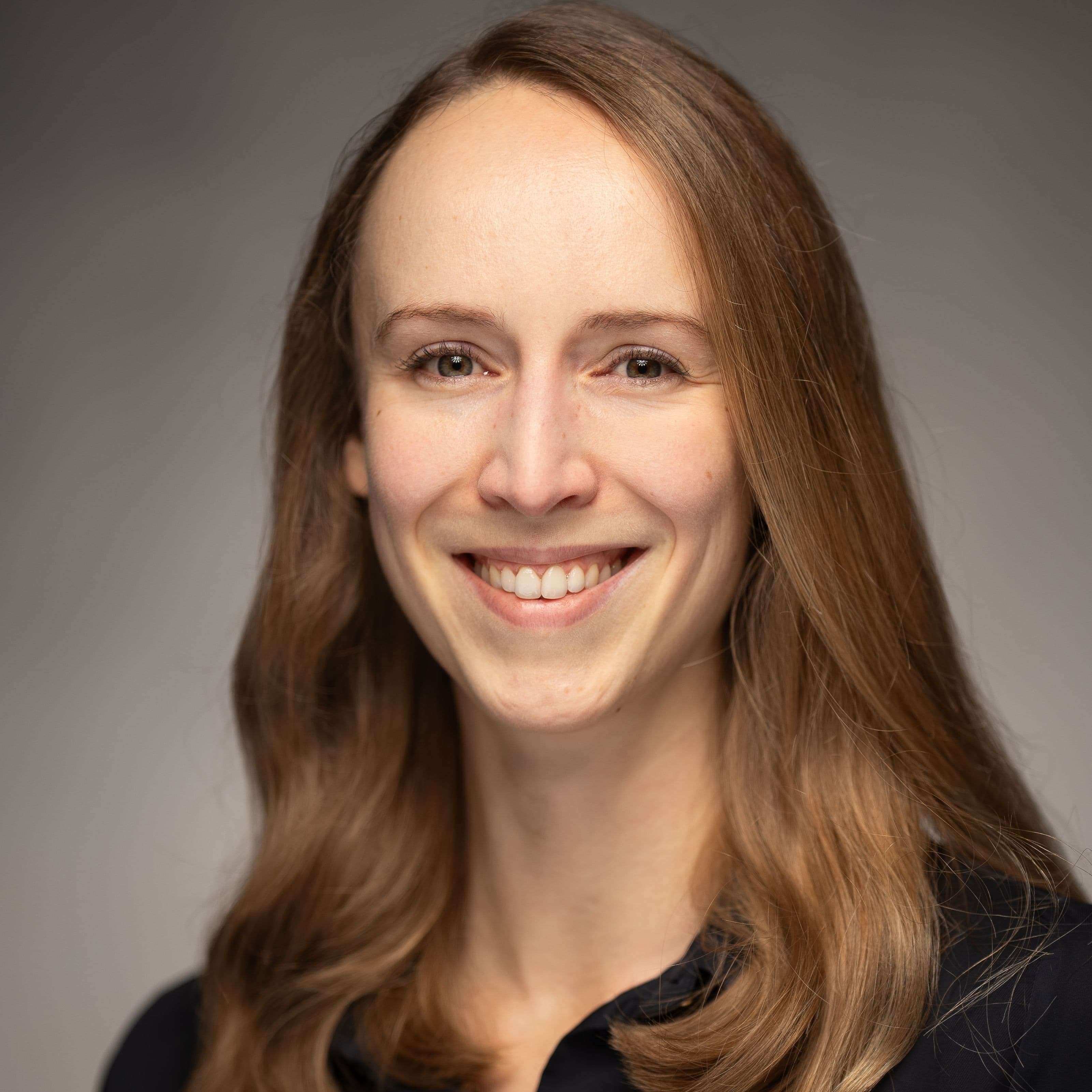 Dr. Anna Schulze